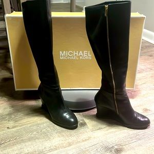 Black Michael  Michael Kors💋leather boots💋gently used